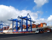 Quy trình thủ tục rút ruột tại cảng Cát Lái - rút hàng từ Container sang xe tải.